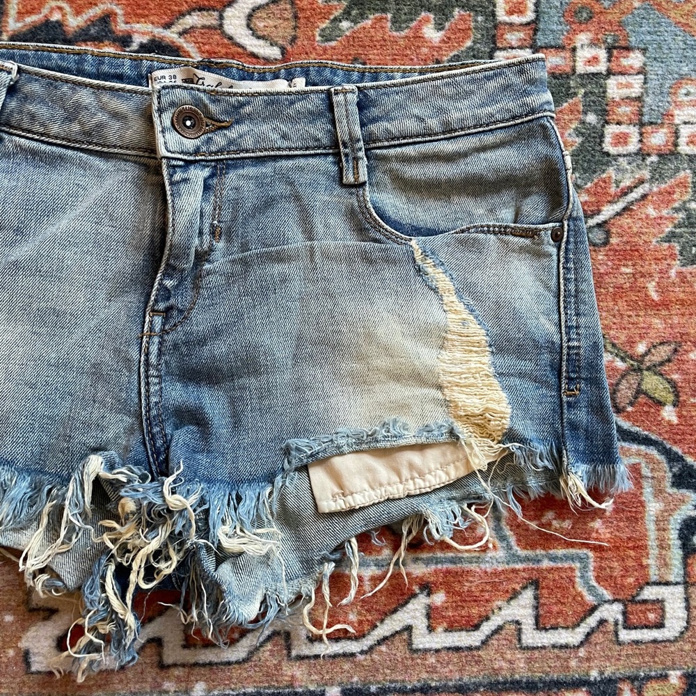* Zara Distressed Jean Shorts *
